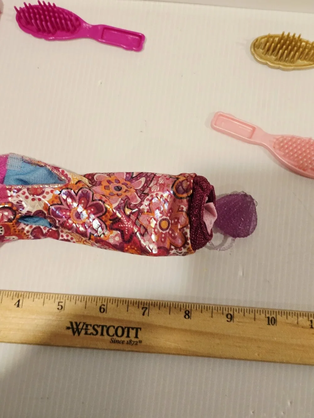 Vintage Barbie Mermaid Tale Doll Swimsuit and Accessories Set